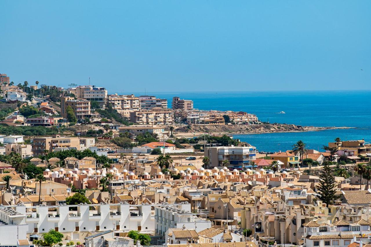 Apartamento Seaview Deluxe Torrevieja Eksteriør billede